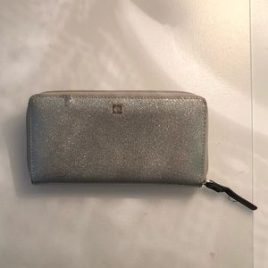 **Kate Spade** Glitter Wallet (SMOOTH MATERIAL)